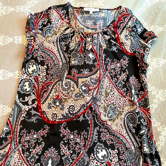 Short sleeve blouse - Picture 1 of 1